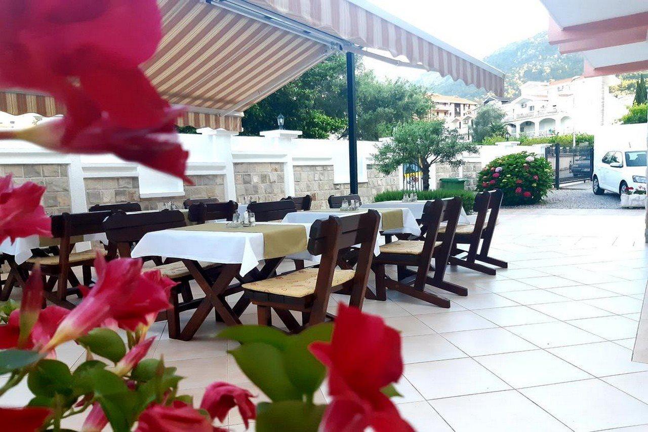 Garni Hotel Koral Budva Exterior photo