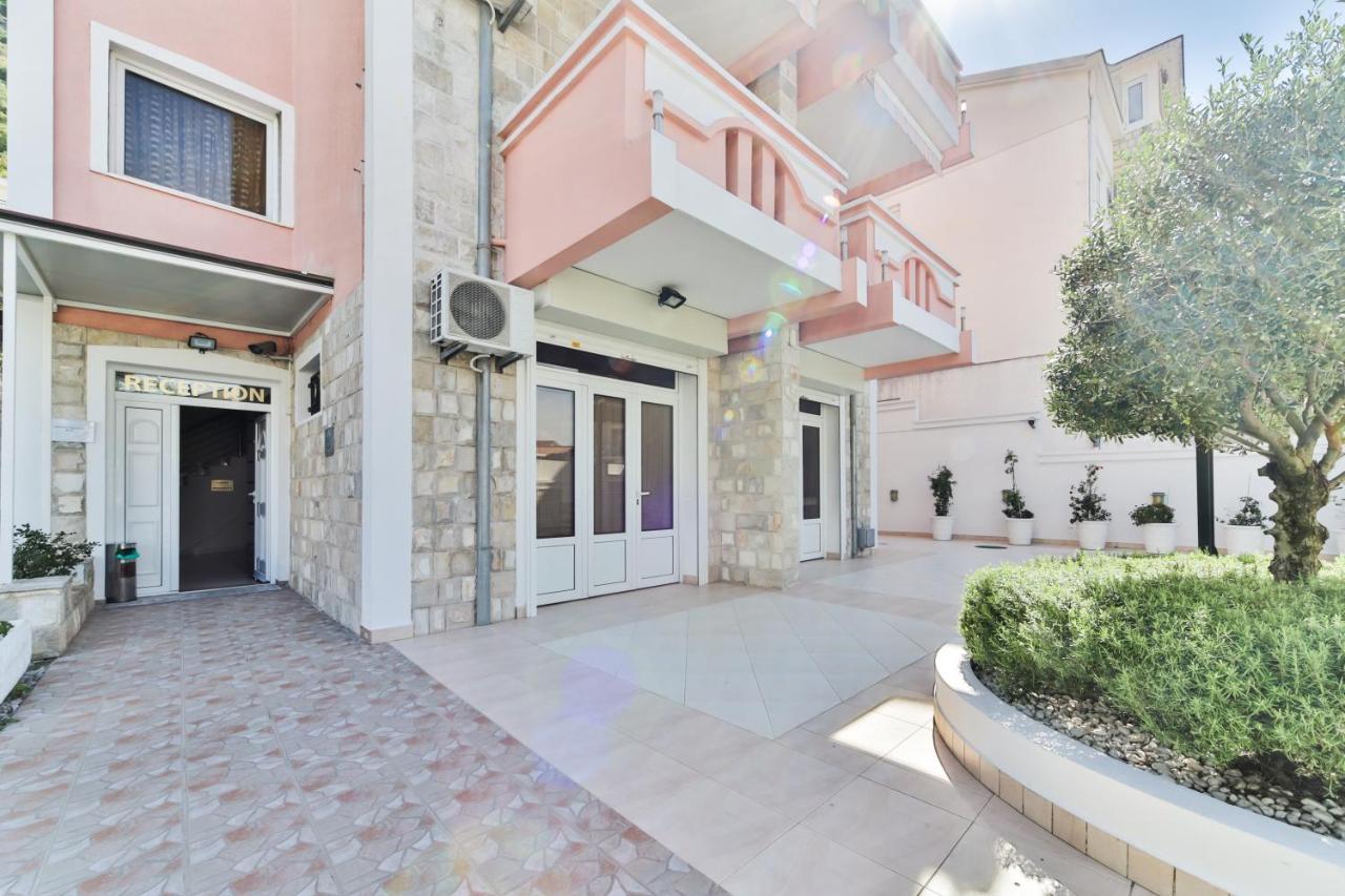 Garni Hotel Koral Budva Exterior photo