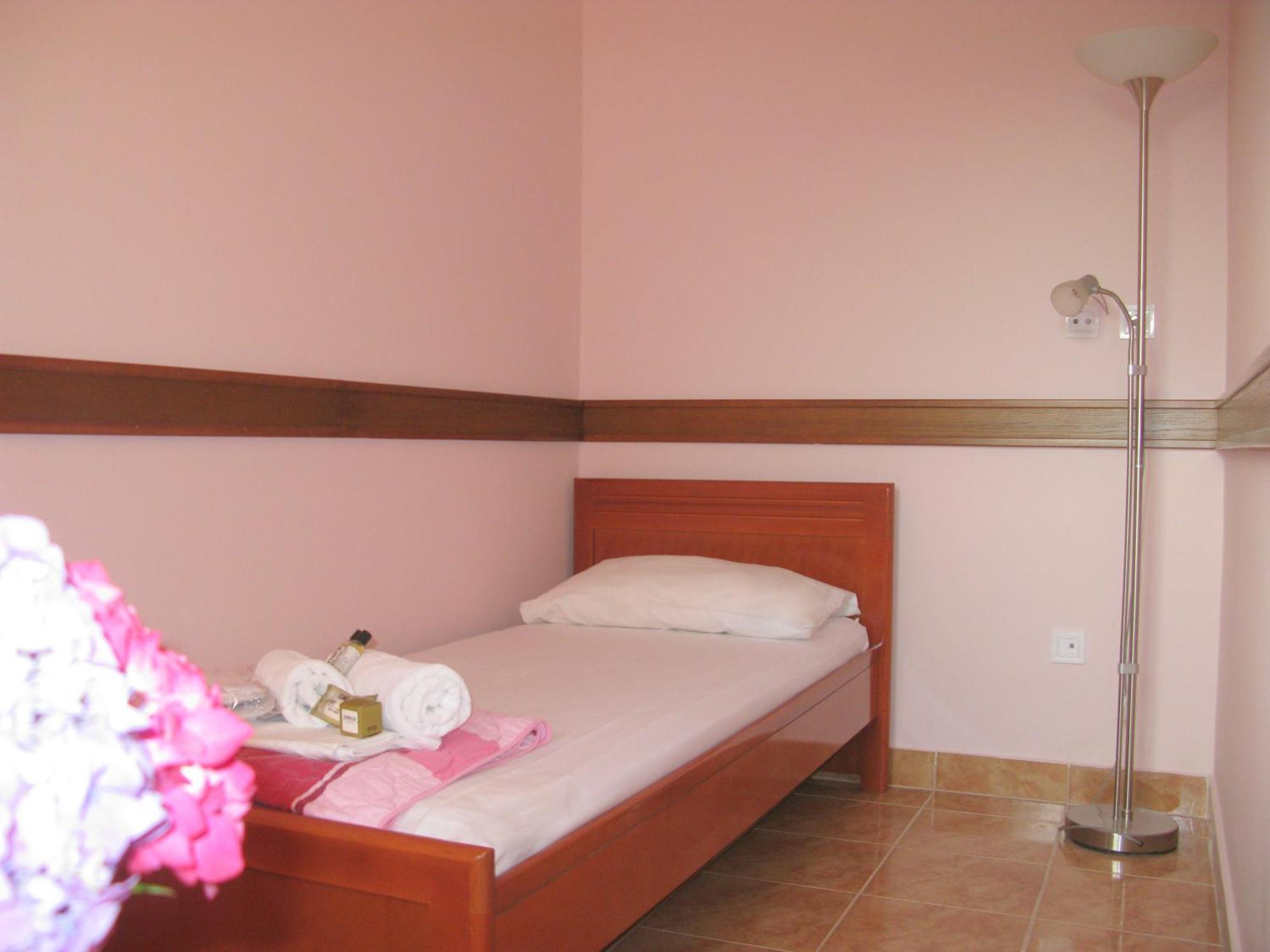 Garni Hotel Koral Budva Room photo